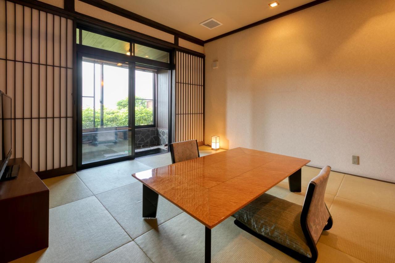 Hotel Yufuin Onsen Toshoan Esterno foto