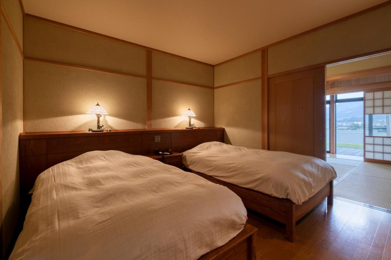 Hotel Yufuin Onsen Toshoan Esterno foto