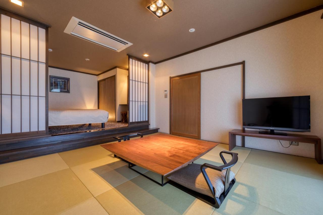 Hotel Yufuin Onsen Toshoan Esterno foto